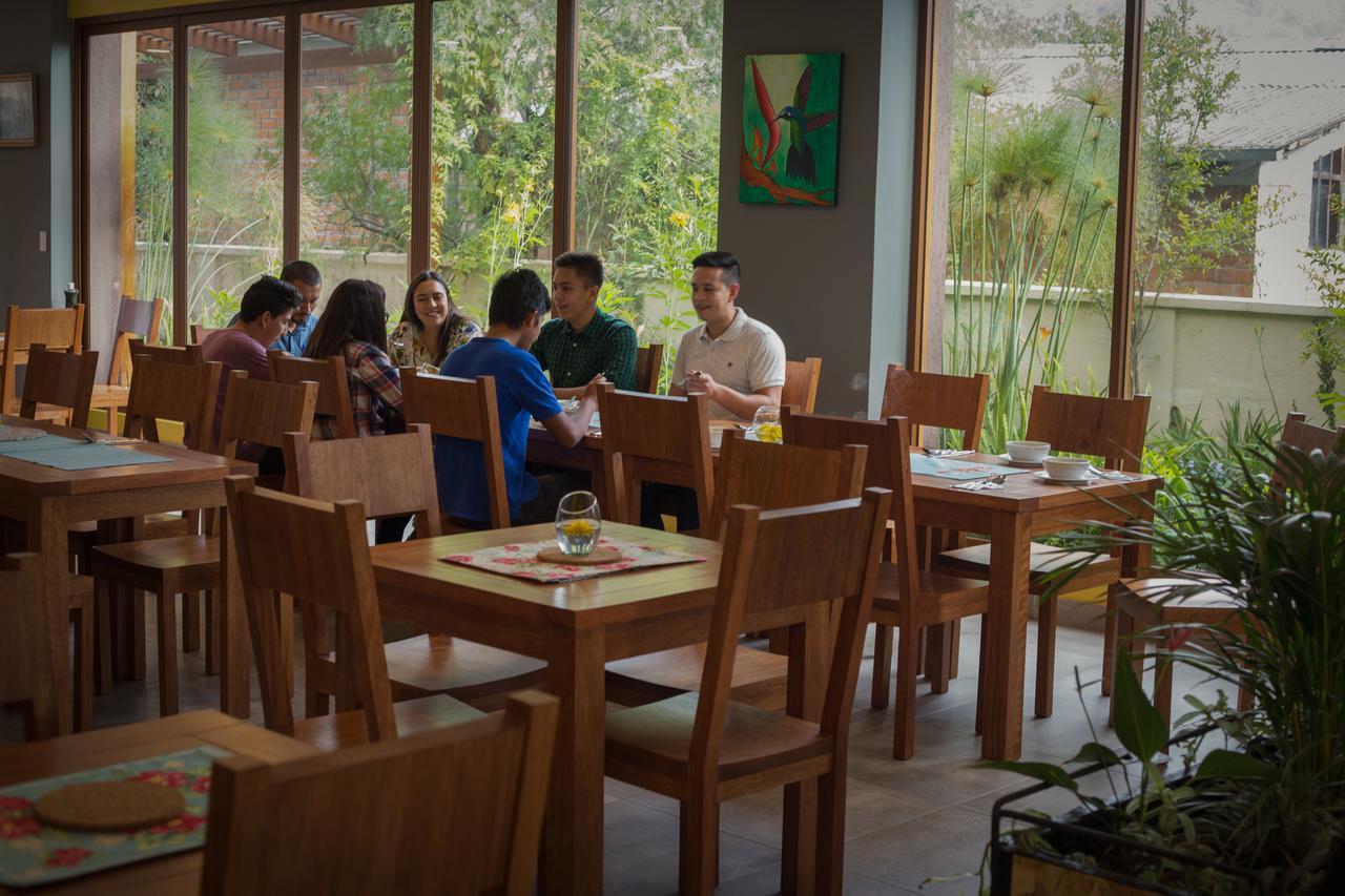 קיטו Ilalo Garden Hotel & Restaurant מראה חיצוני תמונה