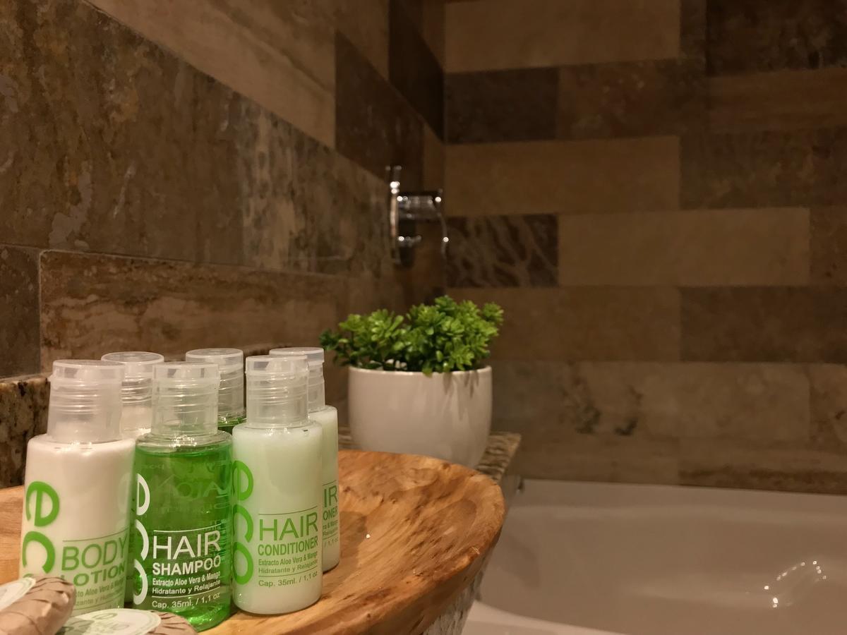 קיטו Ilalo Garden Hotel & Restaurant מראה חיצוני תמונה