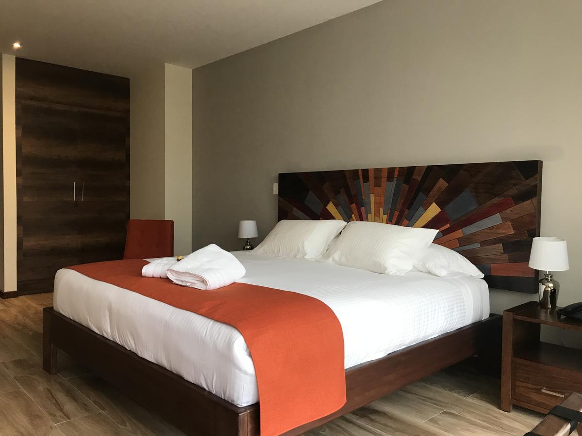 קיטו Ilalo Garden Hotel & Restaurant מראה חיצוני תמונה
