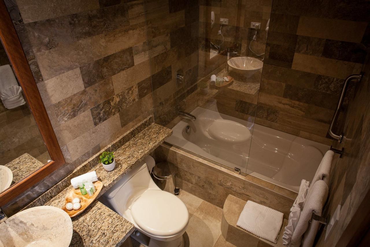 קיטו Ilalo Garden Hotel & Restaurant מראה חיצוני תמונה
